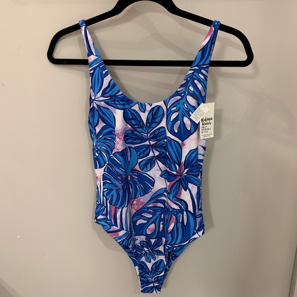 Kulani Kinis One Piece